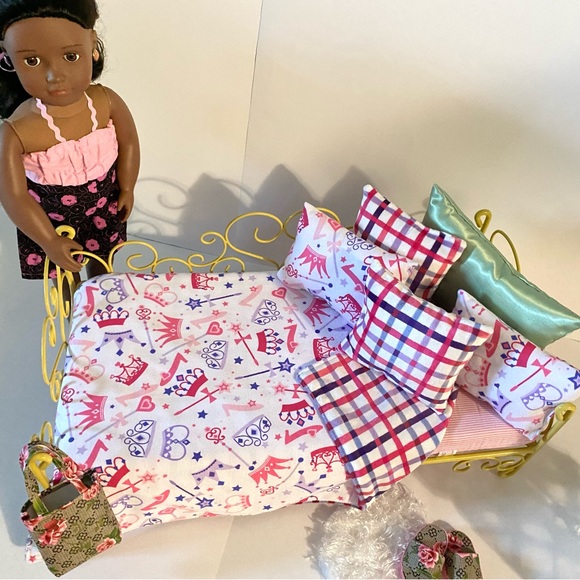 Reversible 6 piece soft minky doll bedding set - Picture 2 of 10